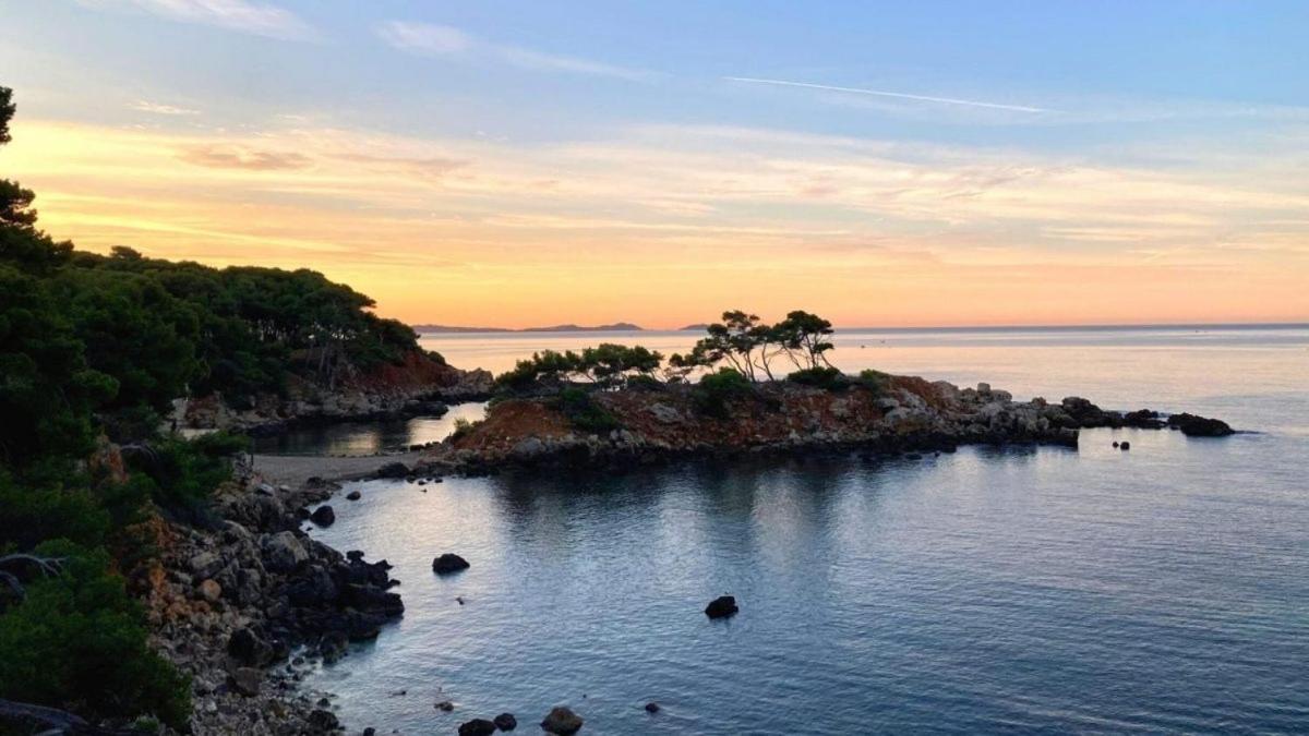 Superbe Appartement En Bord De Mer Bandol Exteriér fotografie